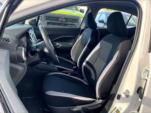 New 2025 Nissan Versa S image 15
