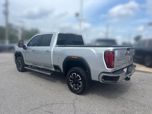 Used 2020 GMC Sierra 2500 SLT w/ SLT Convenience Package AWD/4WD image 4