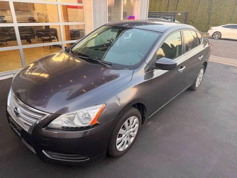Used 2015 Nissan Sentra SV image 5