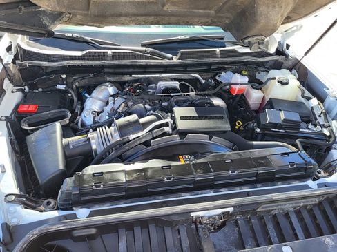 Used 2024 Chevrolet Silverado 2500 LT image 21