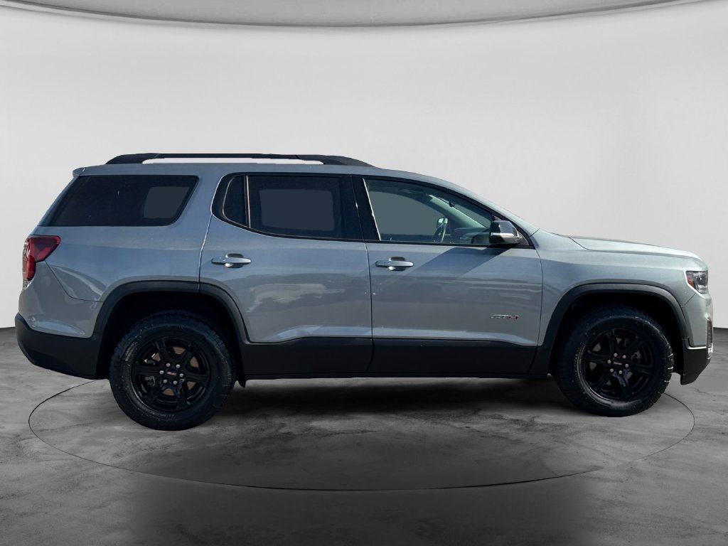 Used 2023 GMC Acadia AT4 w/ Technology Package AWD/4WD image 10