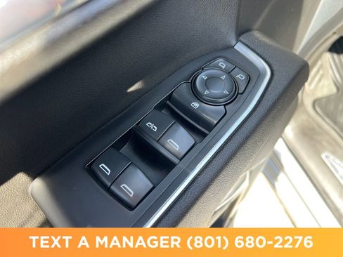 Used 2023 GMC Sierra 1500 Elevation AWD/4WD image 11