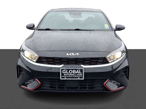 Used 2023 Kia Forte GT-Line w/ GT-Line Premium Package FWD image 2