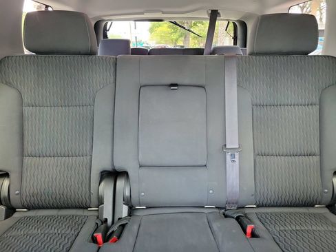 Used 2015 Chevrolet Tahoe LS RWD image 14