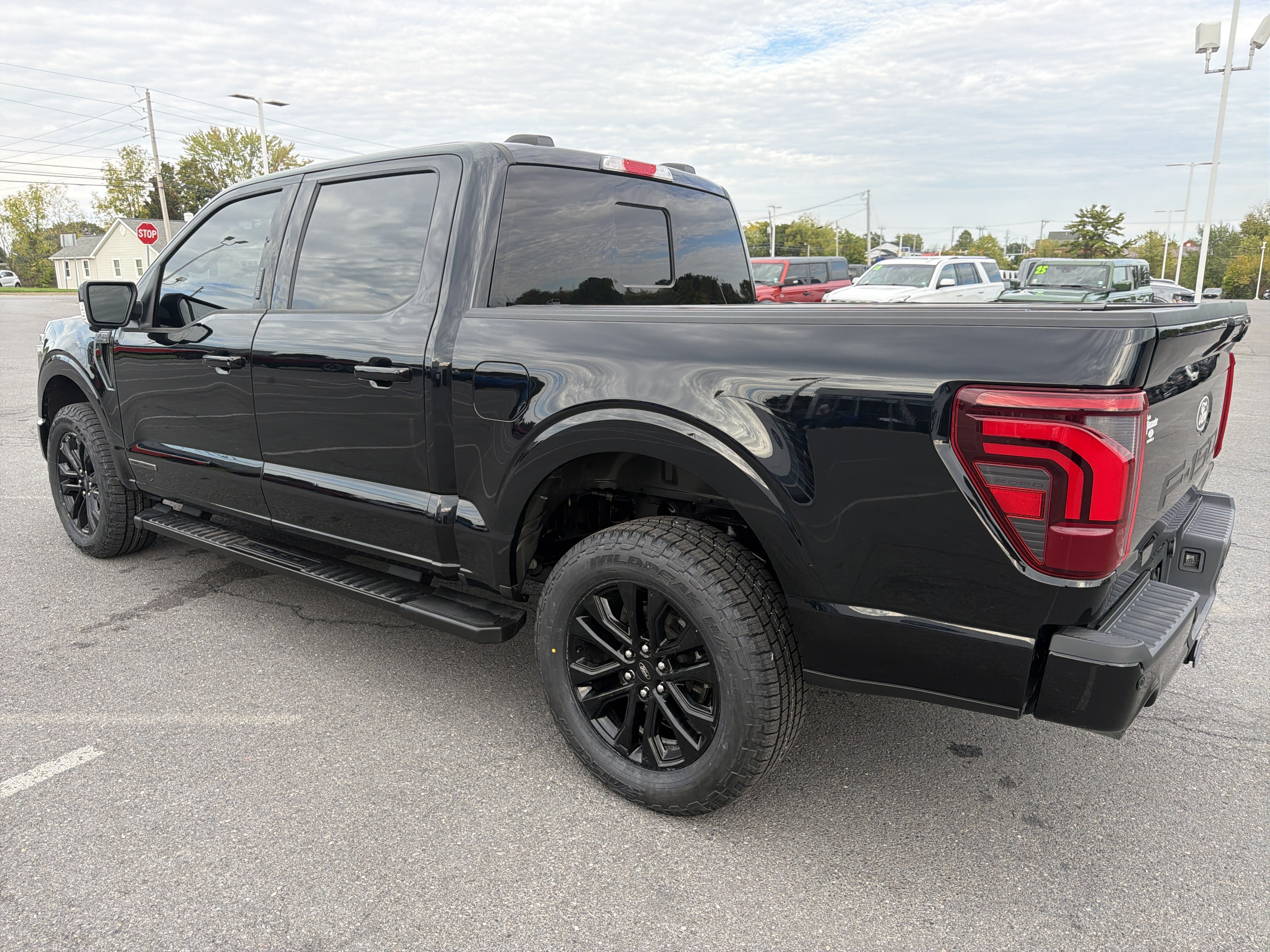 Used 2024 Ford F150 Lariat w/ Equipment Group 502A High AWD/4WD image 6