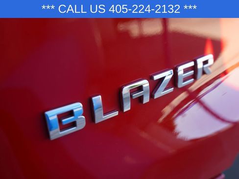 Used 2021 Chevrolet Blazer LT FWD image 7