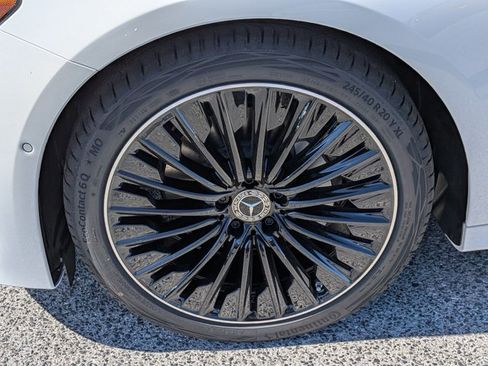 Used 2026 Mercedes-Benz E 350 Sedan image 9