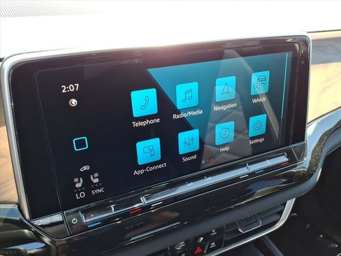 New 2026 Volkswagen Atlas SE image 18