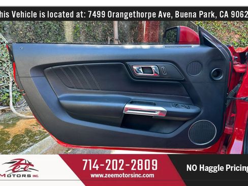 Used 2017 Ford Mustang GT Premium image 40