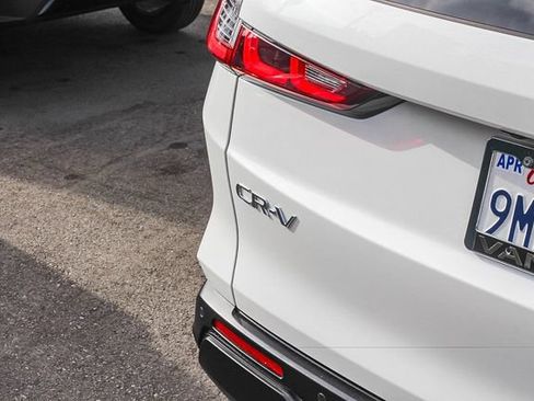 Used 2024 Honda CR-V EX-L image 9