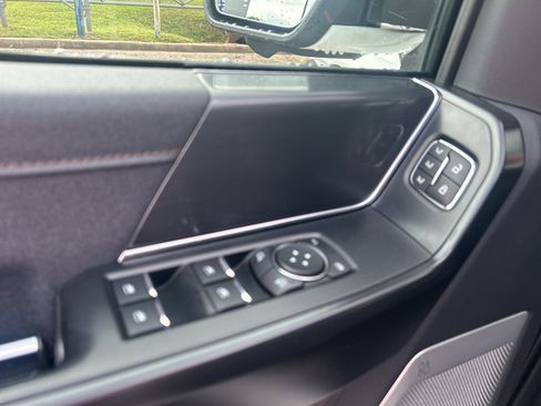 Used 2023 Ford F150 Raptor AWD/4WD image 18