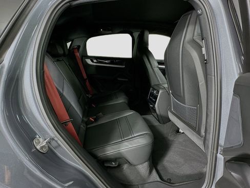 New 2026 Porsche Cayenne S image 29