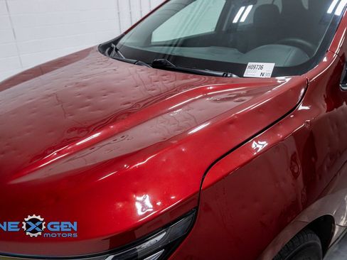 Used 2024 Chevrolet Equinox LT FWD image 47