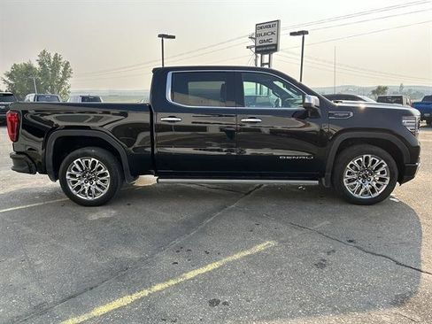 Used 2023 GMC Sierra 1500 Denali Ultimate AWD/4WD image 4