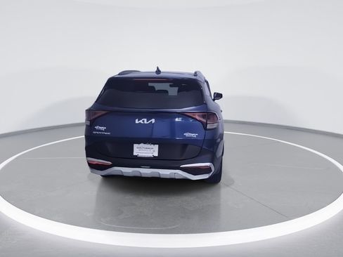 Used 2025 Kia Sportage EX w/ Premium Package image 8