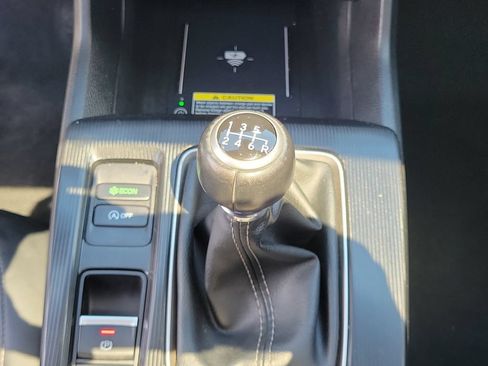 Used 2024 Honda Civic Sport Touring image 29