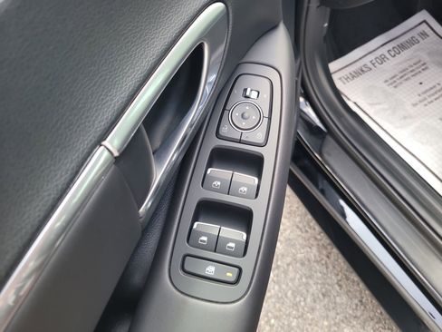 Used 2023 Hyundai Sonata SEL FWD image 11