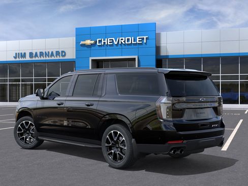 New 2026 Chevrolet Suburban RST AWD/4WD image 3