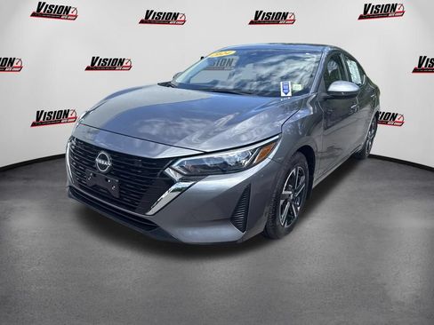 Used 2024 Nissan Sentra SV FWD image 1