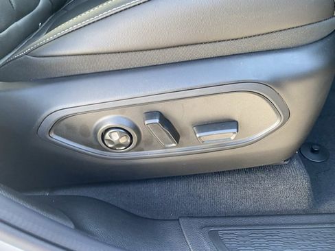 New 2025 Jeep Grand Cherokee Limited image 30