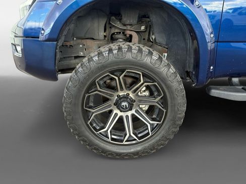 Used 2020 Nissan Titan PRO-4X w/ Pro-4x Convenience Package image 14