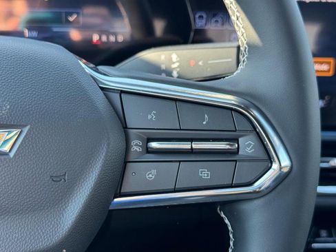 New 2026 Chevrolet Equinox EV LT image 15