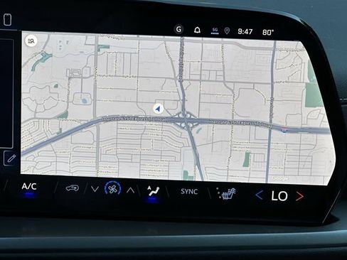 New 2026 Chevrolet Traverse LT image 14