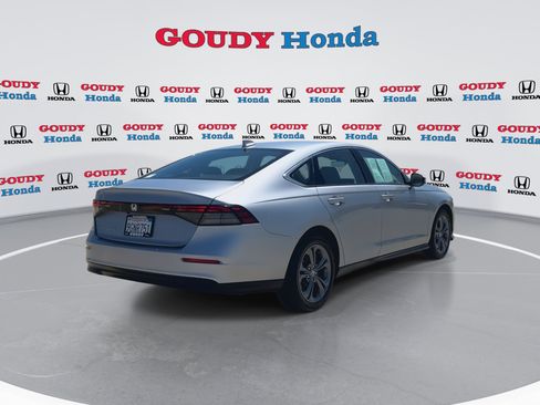 Certified 2023 Honda Accord EX image 8