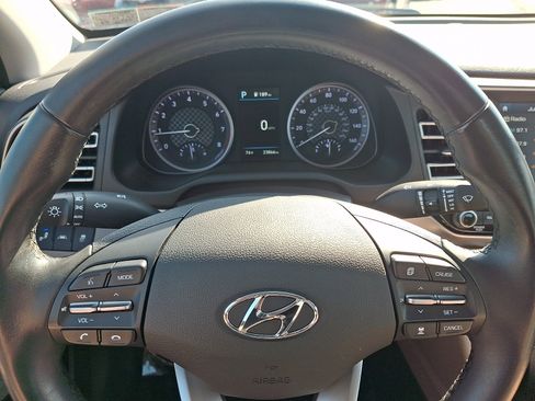 Used 2019 Hyundai Elantra Limited w/ Ultimate Package 02 FWD image 20