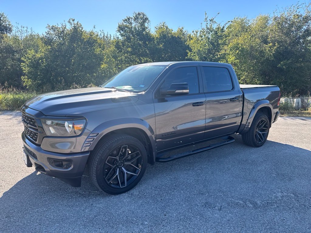 Used 2023 RAM 1500 Lone Star AWD/4WD image 1