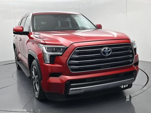 Used 2023 Toyota Sequoia Limited w/ Tow Technology Package AWD/4WD image 2