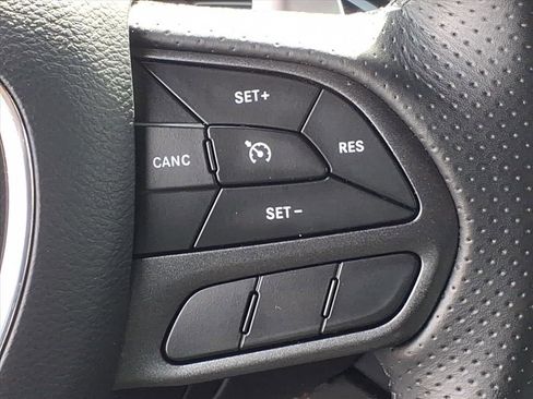 Certified 2022 Dodge Durango R/T image 11