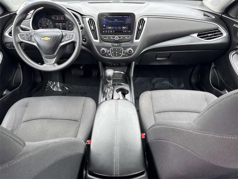 Used 2023 Chevrolet Malibu LT image 24