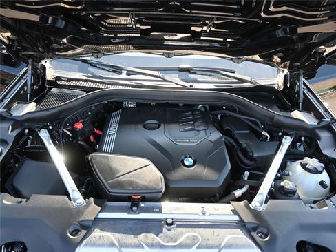 Used 2023 BMW X3 xDrive30i w/ Premium Package image 12