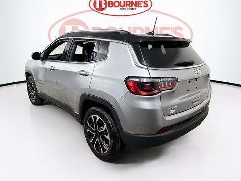 Used 2023 Jeep Compass Limited AWD/4WD image 7