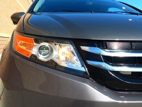 Used 2016 Honda Odyssey EX-L image 22
