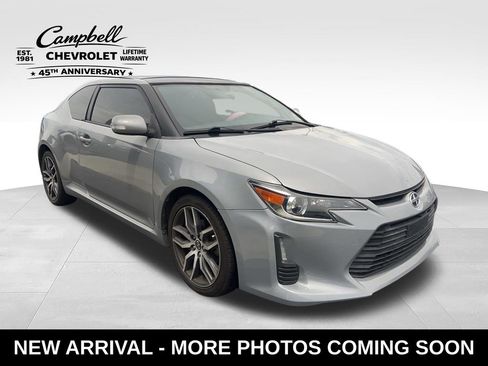 Used 2016 Scion tC FWD image 7