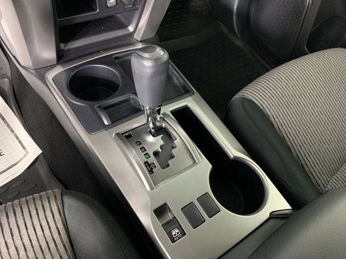 Used 2014 Toyota 4Runner SR5 RWD image 25
