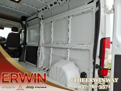 Used 2024 RAM ProMaster 2500 w/ Convenience Group FWD image 26