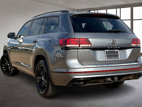 Used 2023 Volkswagen Atlas SEL R-Line image 12