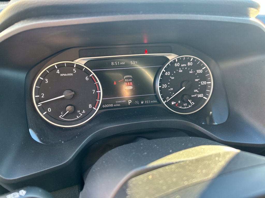 Used 2025 Nissan Rogue SV FWD image 7