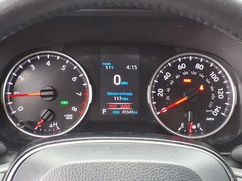 Used 2020 Toyota RAV4 XLE Premium image 22