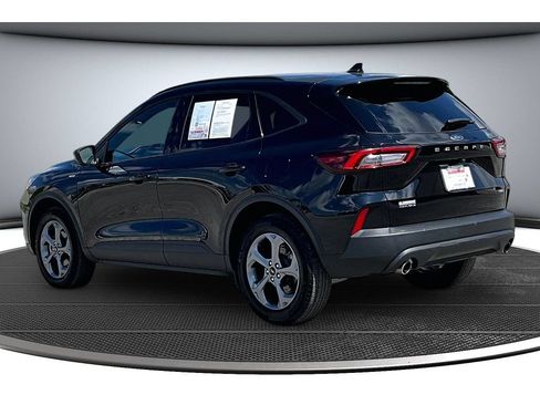 Used 2025 Ford Escape ST-Line Select AWD/4WD image 19