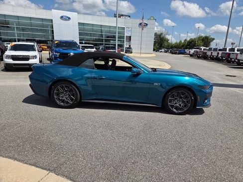 New 2026 Ford Mustang GT Premium w/ GT Performance Package RWD image 12