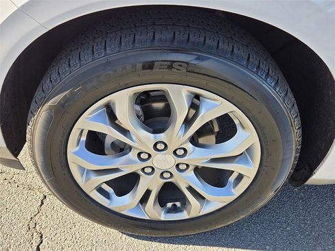 Used 2019 Buick Enclave Avenir w/ Avenir Technology Package image 16