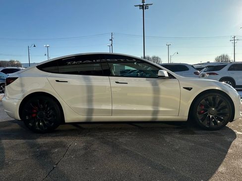 Used 2022 Tesla Model 3 Performance image 12