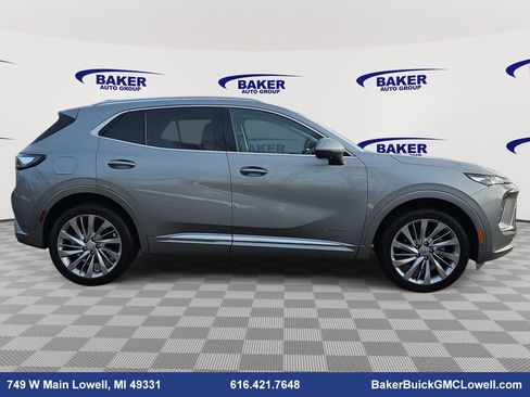 Used 2025 Buick Envision Avenir image 4
