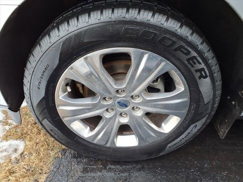 Used 2019 Ford Expedition Limited image 21