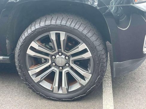 Used 2020 GMC Yukon XL Denali w/ Denali Ultimate Package image 7