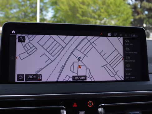 Used 2023 BMW X4 xDrive30i w/ M Sport Package image 20